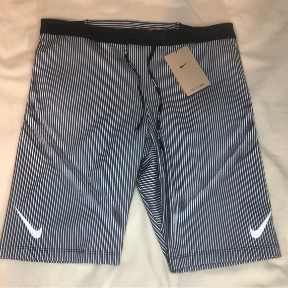 Nike AeroSwift Dri-FIT ADV 1/2-Length Running Tights Men's Size XL FN3369-013